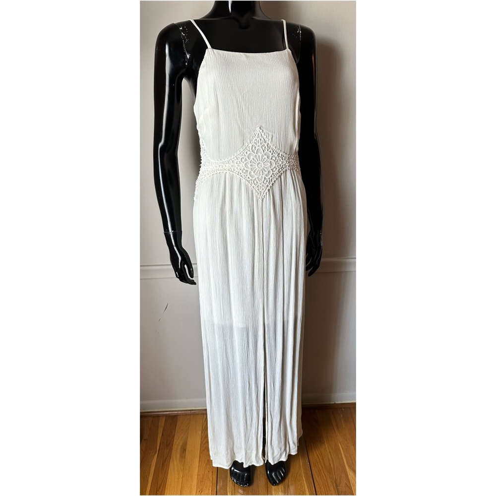 Xhilaration Ivory Maxi Summer Dress Size M